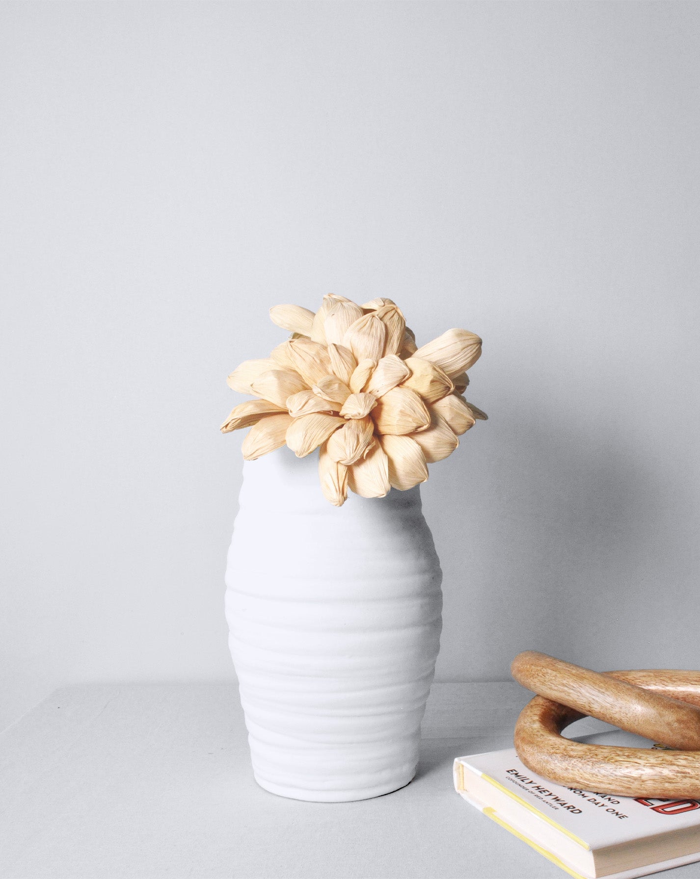 Corn Husk Flower | 2 Stems