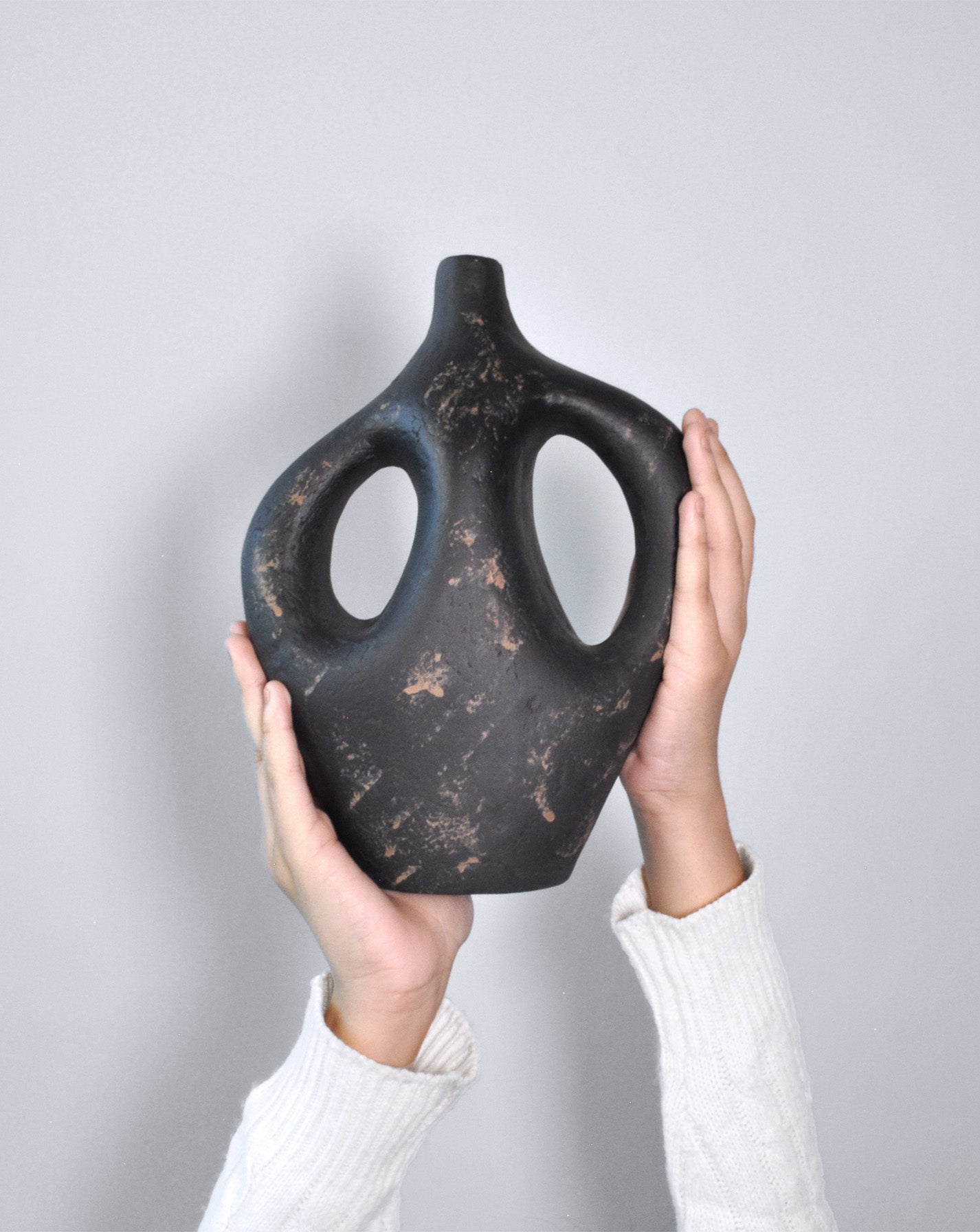 Black Aura Vase