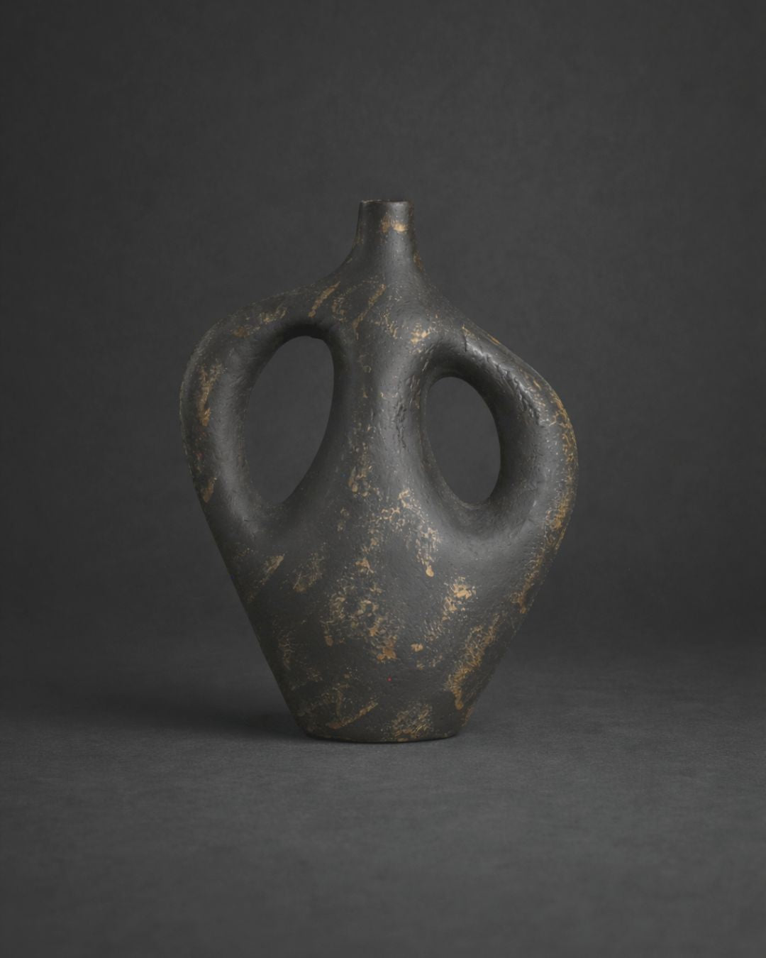 Black Aura Terracotta Vase