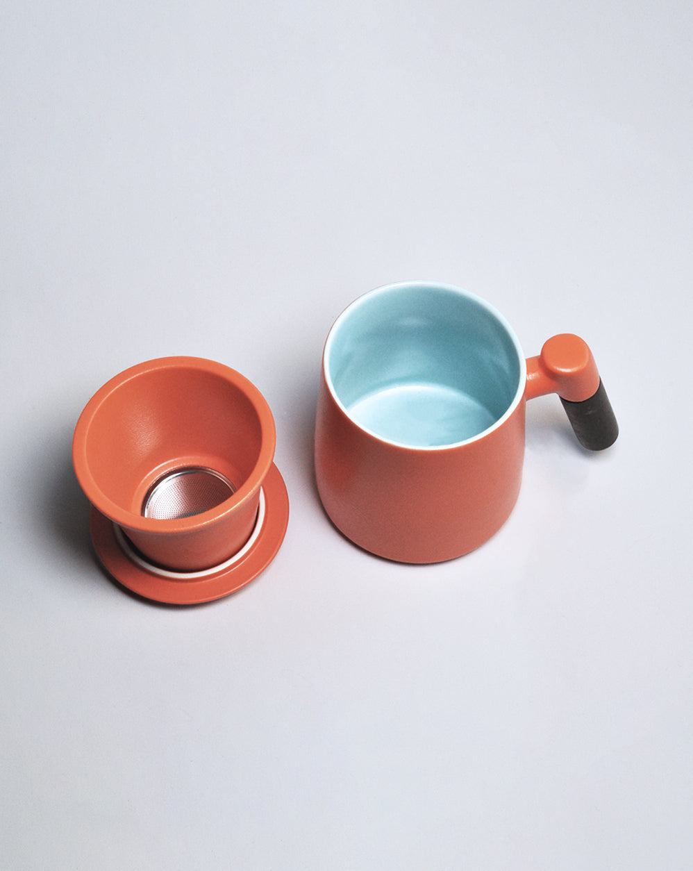 Ceramic Mug with Lid and Strainer