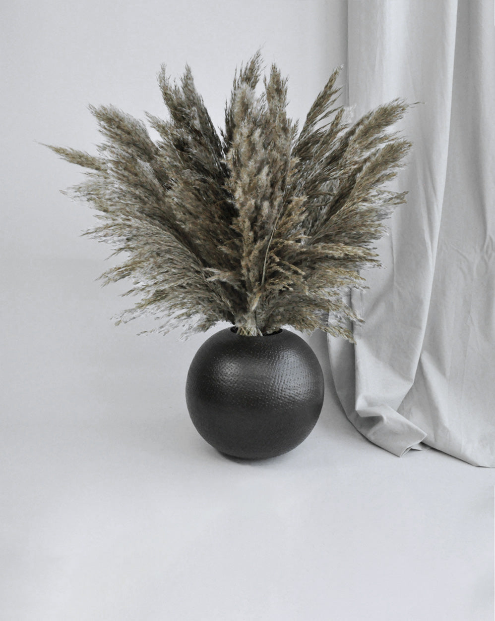 Ober Globe Vase